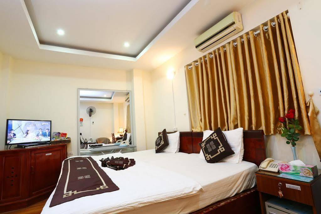 A25 Hotel - 30 An Duong Ханой Экстерьер фото